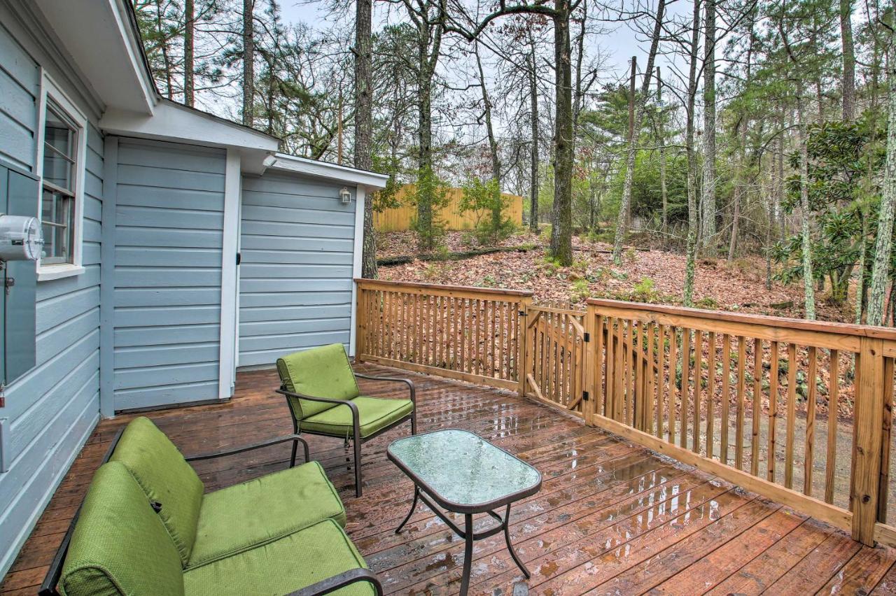 Centrally Located Hot Springs Home With Deck! ภายนอก รูปภาพ