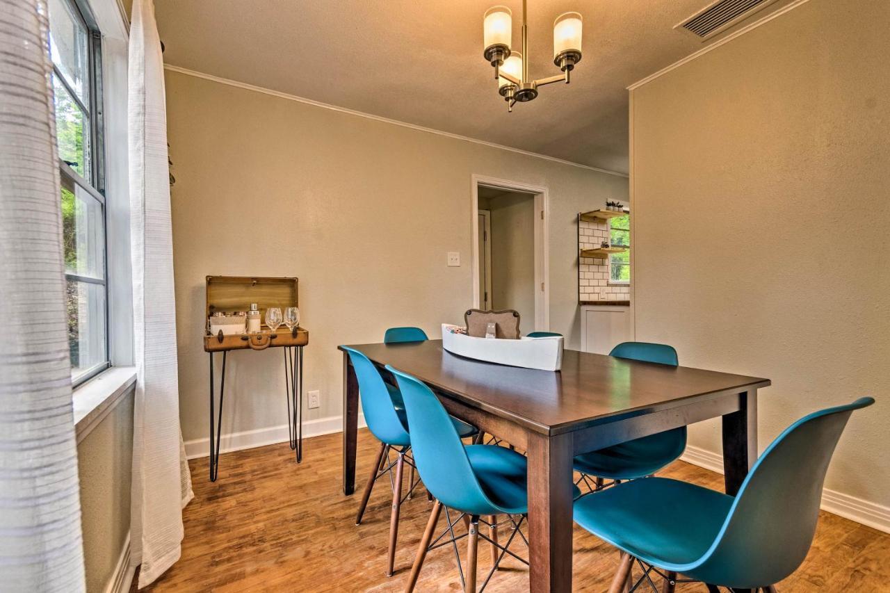 Centrally Located Hot Springs Home With Deck! ภายนอก รูปภาพ